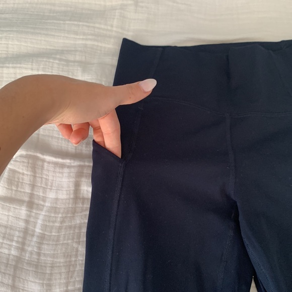 Fabletics Oasis PureLuxe High-Waisted Legging - Picture 6 of 7